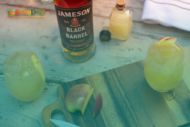 Apple-juice-cocktail